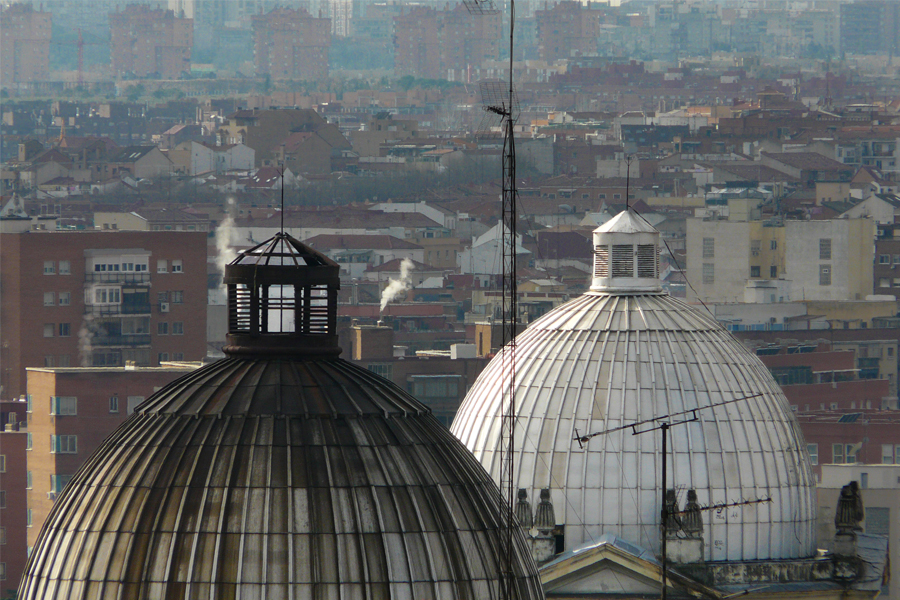 Vues sur des dômes à Madrid
